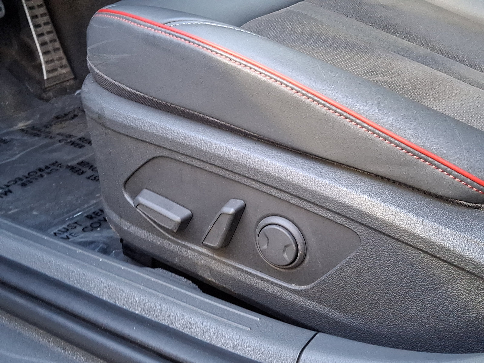 Certified 2023 Hyundai Sonata SEL Plus w/ Preferred Accessory Package FWD image 17