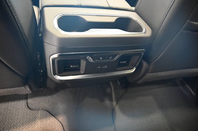 New 2026 GMC Sierra 1500 Denali AWD/4WD image 34