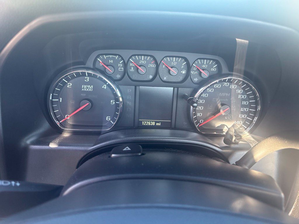 Used 2016 Chevrolet Silverado 1500 W/T RWD image 9