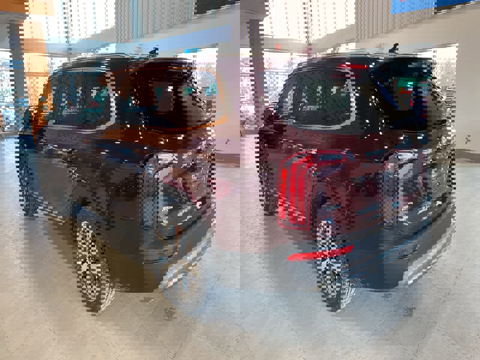 Used 2021 Kia Telluride S image 3