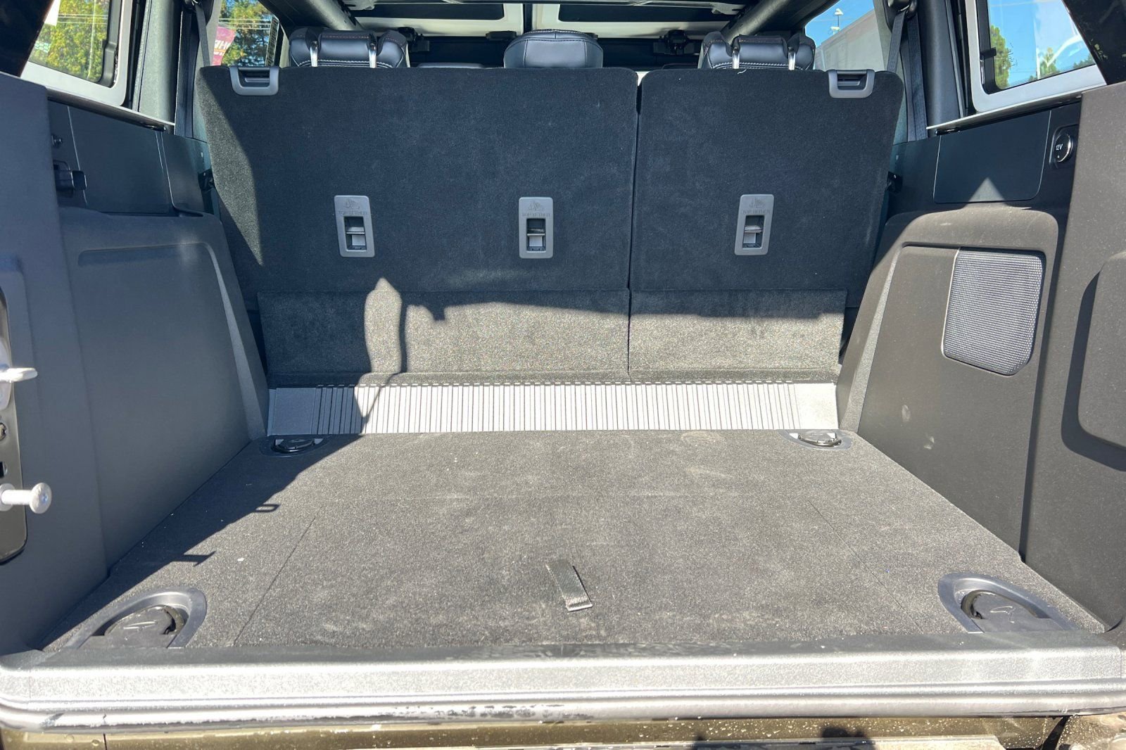 New 2025 Ford Bronco Raptor image 16