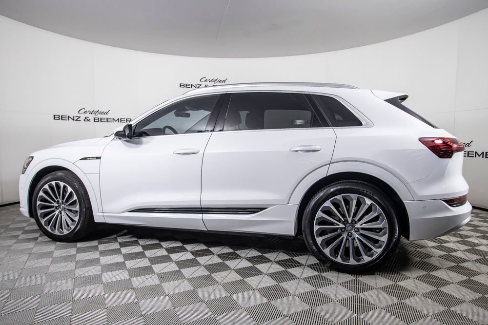 Used 2019 Audi e-tron Prestige AWD/4WD image 11
