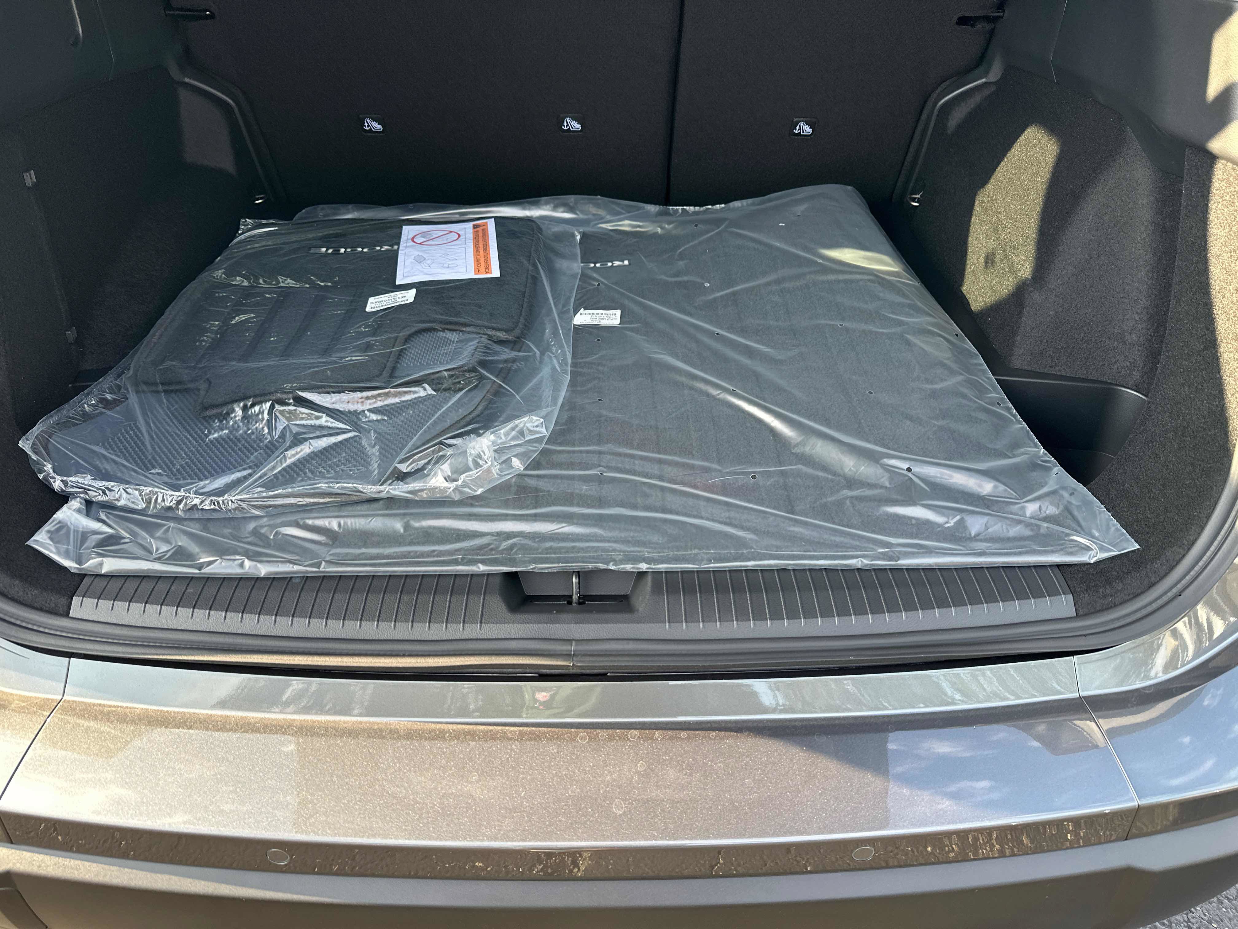 New 2026 Nissan Rogue Dark Armor AWD/4WD image 15