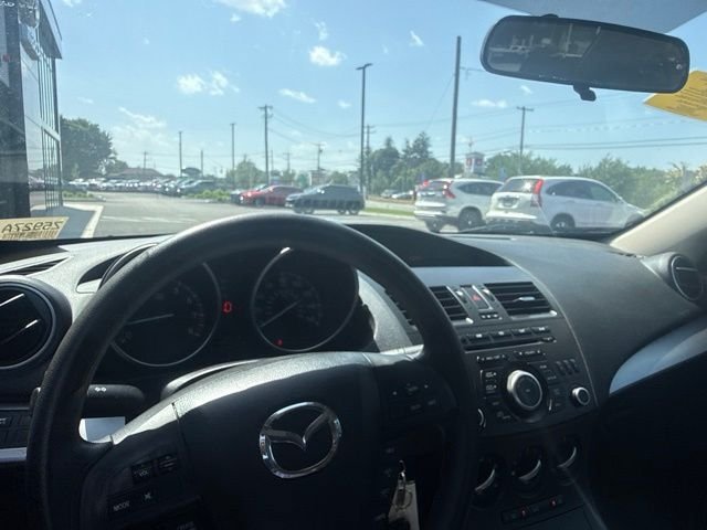 Used 2013 MAZDA MAZDA3 i Sport FWD image 18