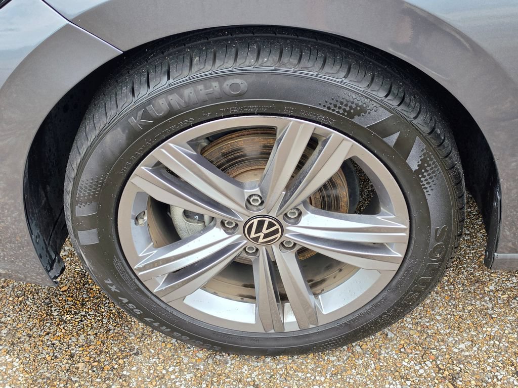 Used 2024 Volkswagen Jetta SE FWD image 34