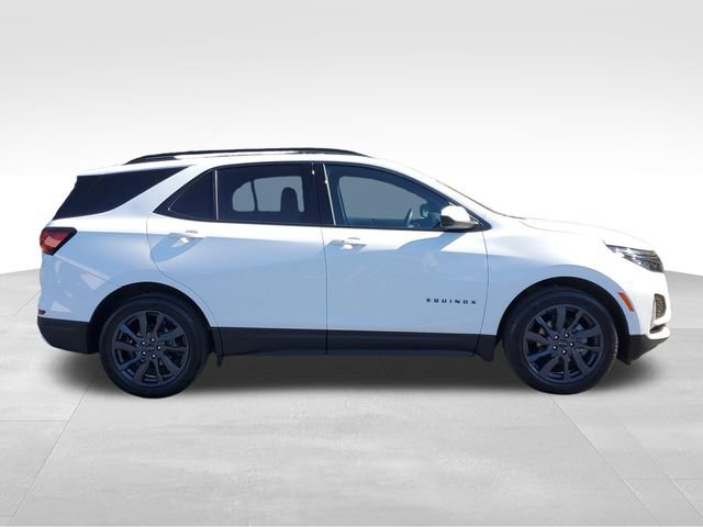 Certified 2022 Chevrolet Equinox RS w/ LPO, Floor Liner Package FWD image 6