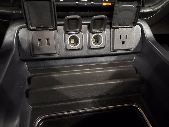 Used 2017 Chevrolet Silverado 1500 LTZ Z71 w/ LPO, Black Pack AWD/4WD image 16