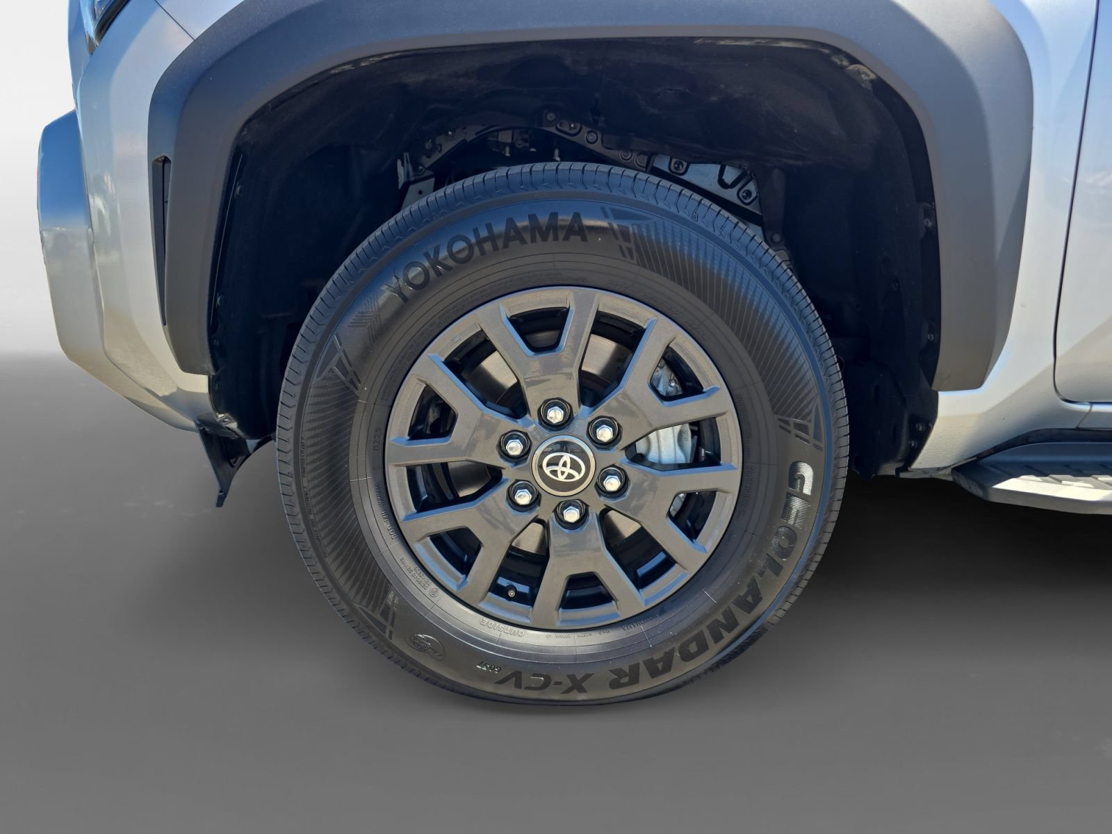 Certified 2025 Toyota 4Runner SR5 AWD/4WD image 14
