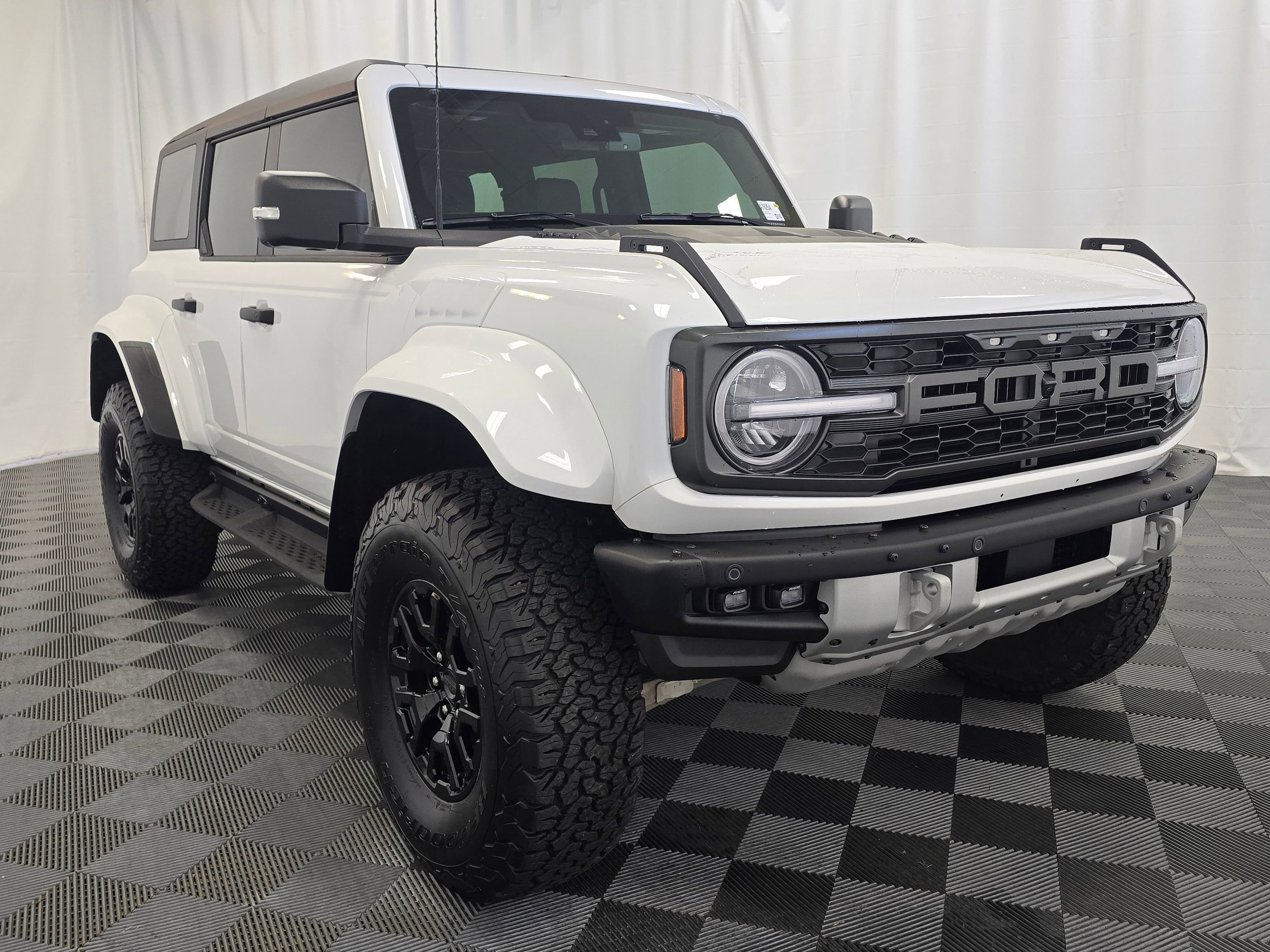 Used 2025 Ford Bronco Raptor image 8