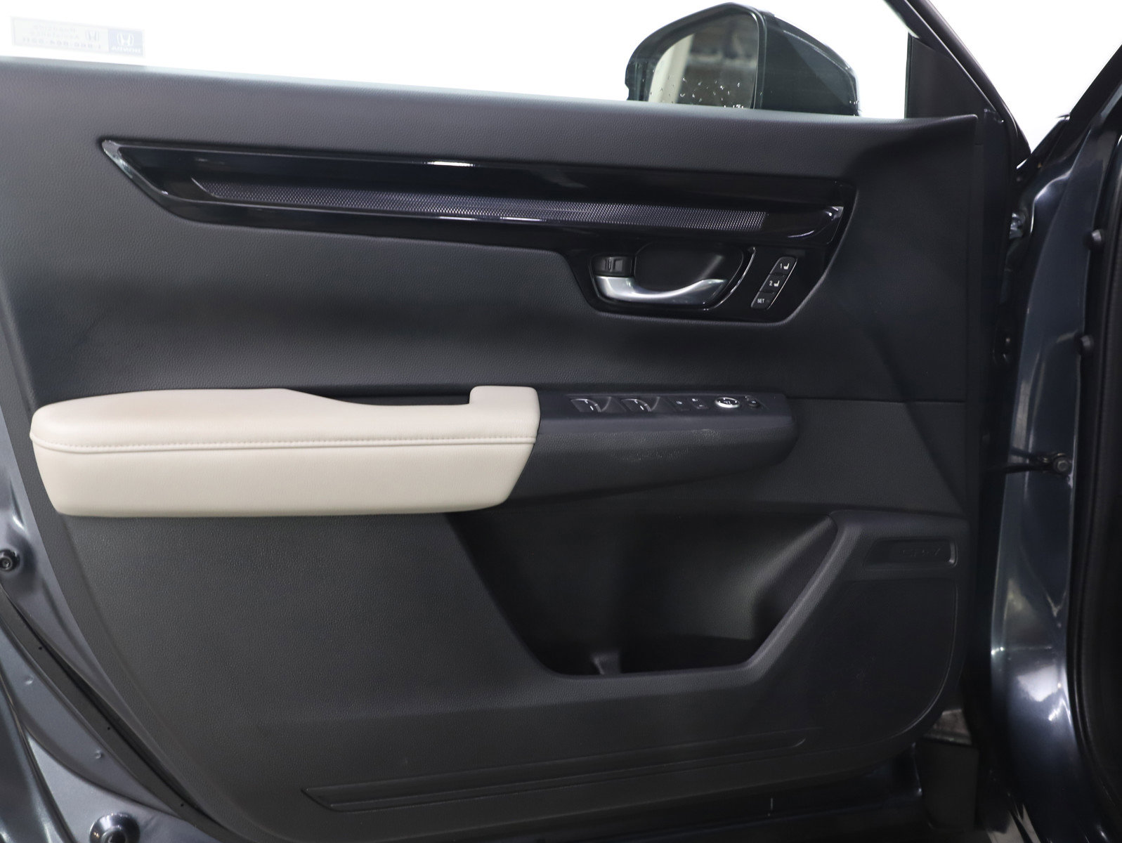 Used 2024 Honda CR-V EX-L image 19