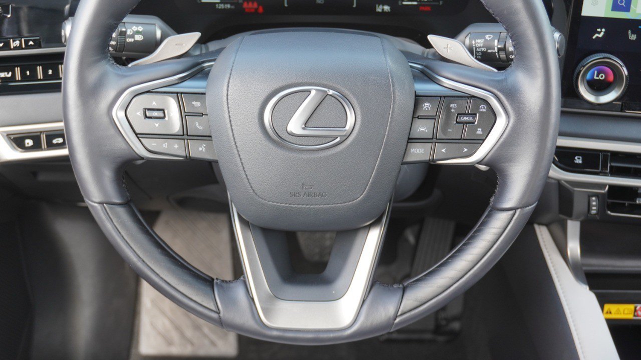 Certified 2026 Lexus RX 350 Premium Plus w/ Accessory Package (Z1) FWD image 30