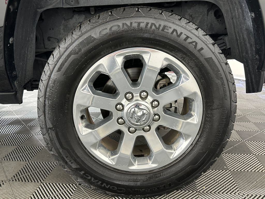 Used 2022 RAM 3500 Laramie AWD/4WD image 10