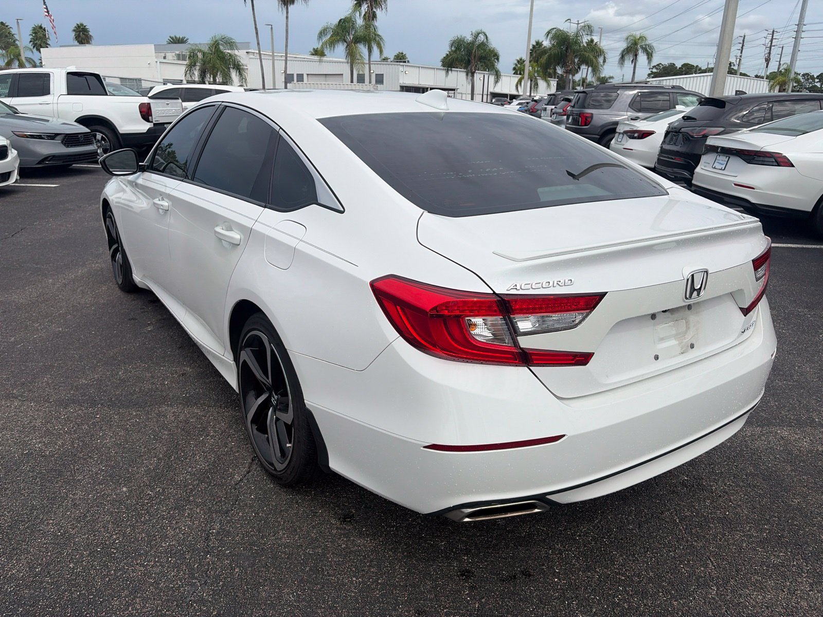 Used 2020 Honda Accord Sport image 5