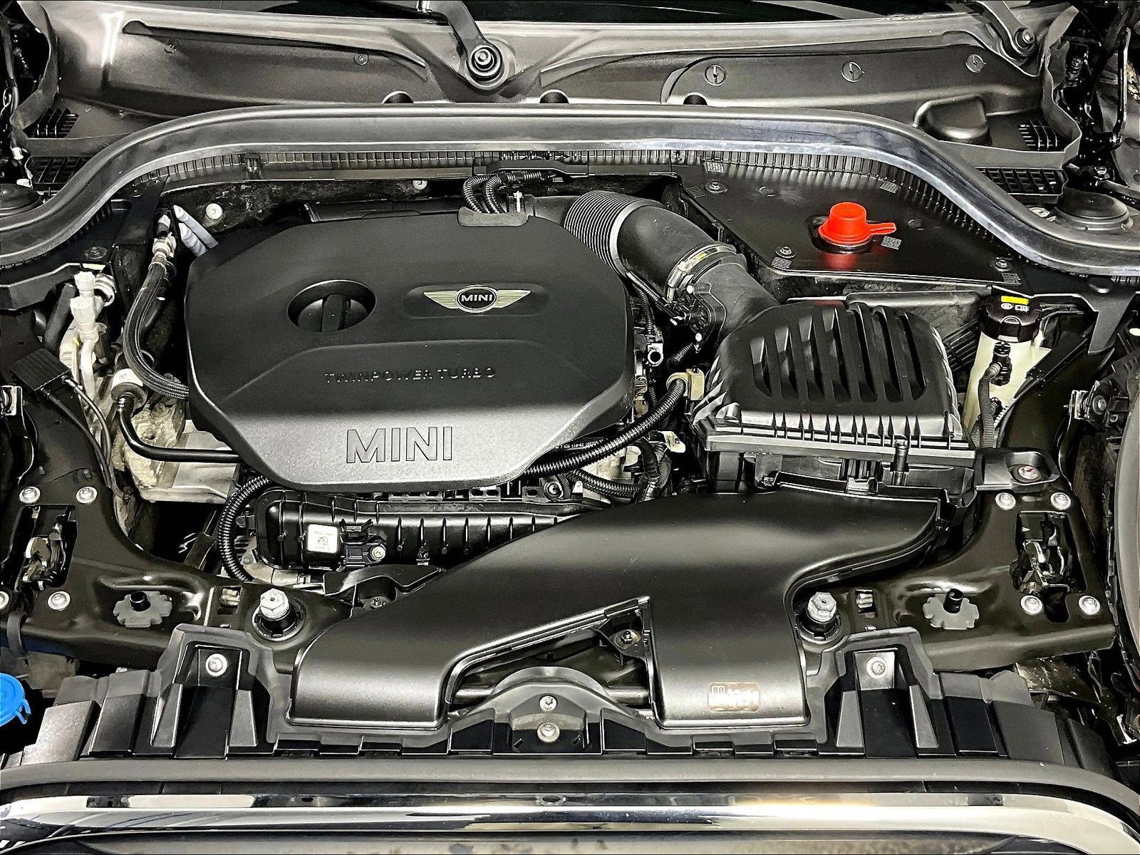Used 2018 MINI Cooper 2-Door Hardtop FWD image 28