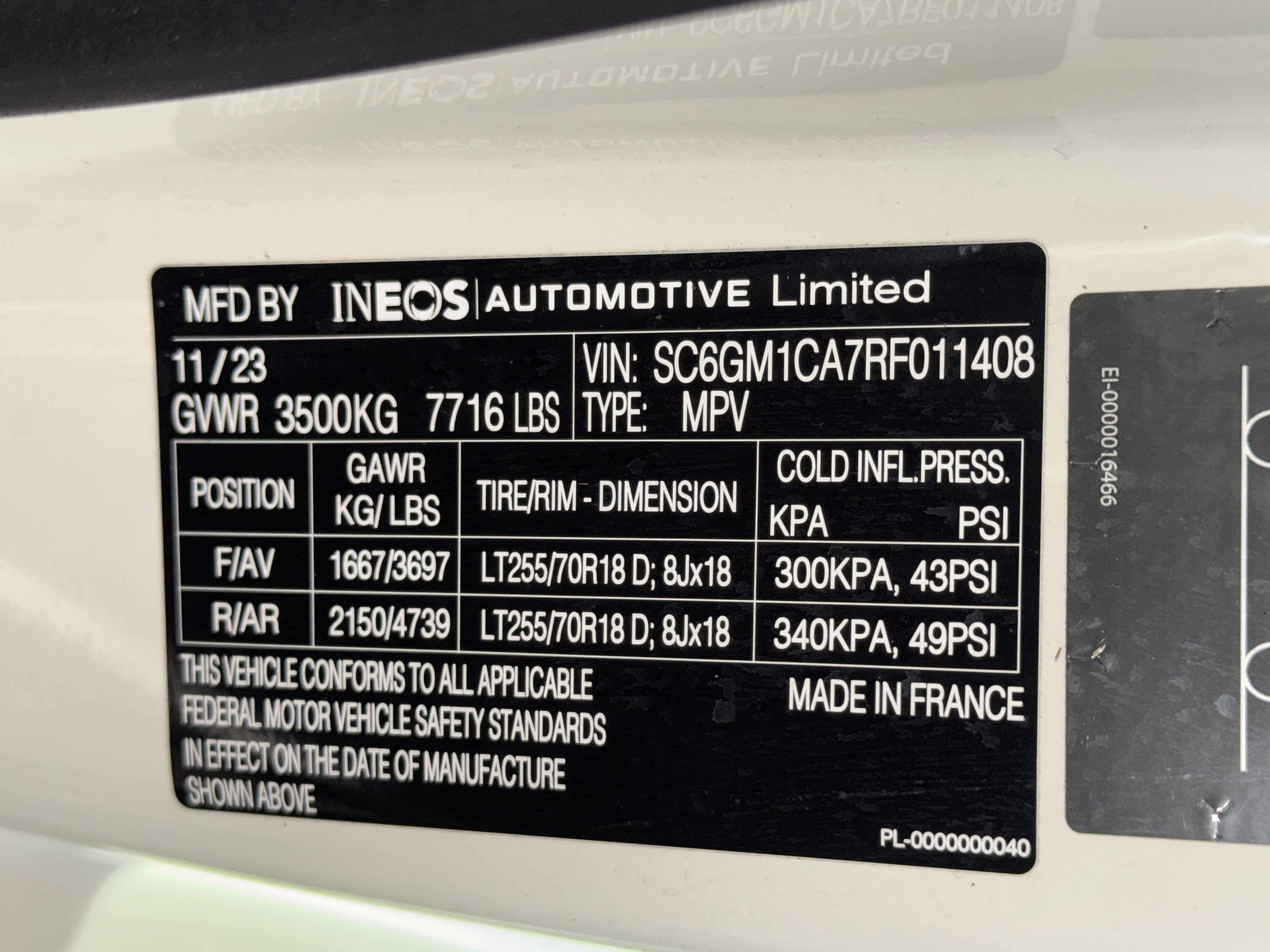 Used 2024 INEOS Grenadier Fieldmaster Edition image 39