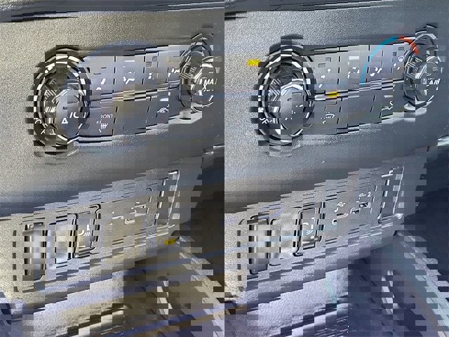 Used 2022 Nissan Frontier S w/ Technology Package image 16