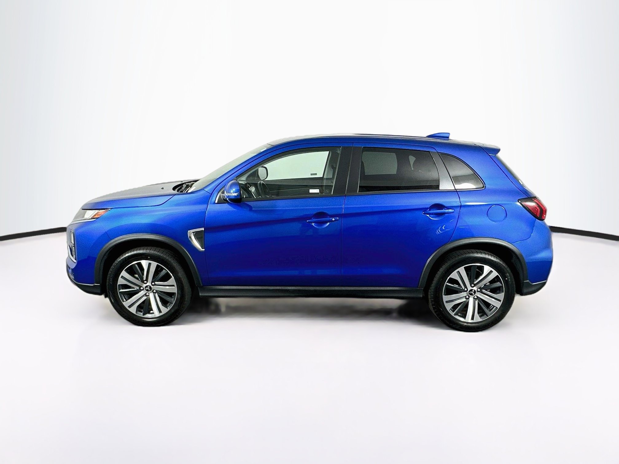 Used 2024 Mitsubishi Outlander Sport AWD image 4