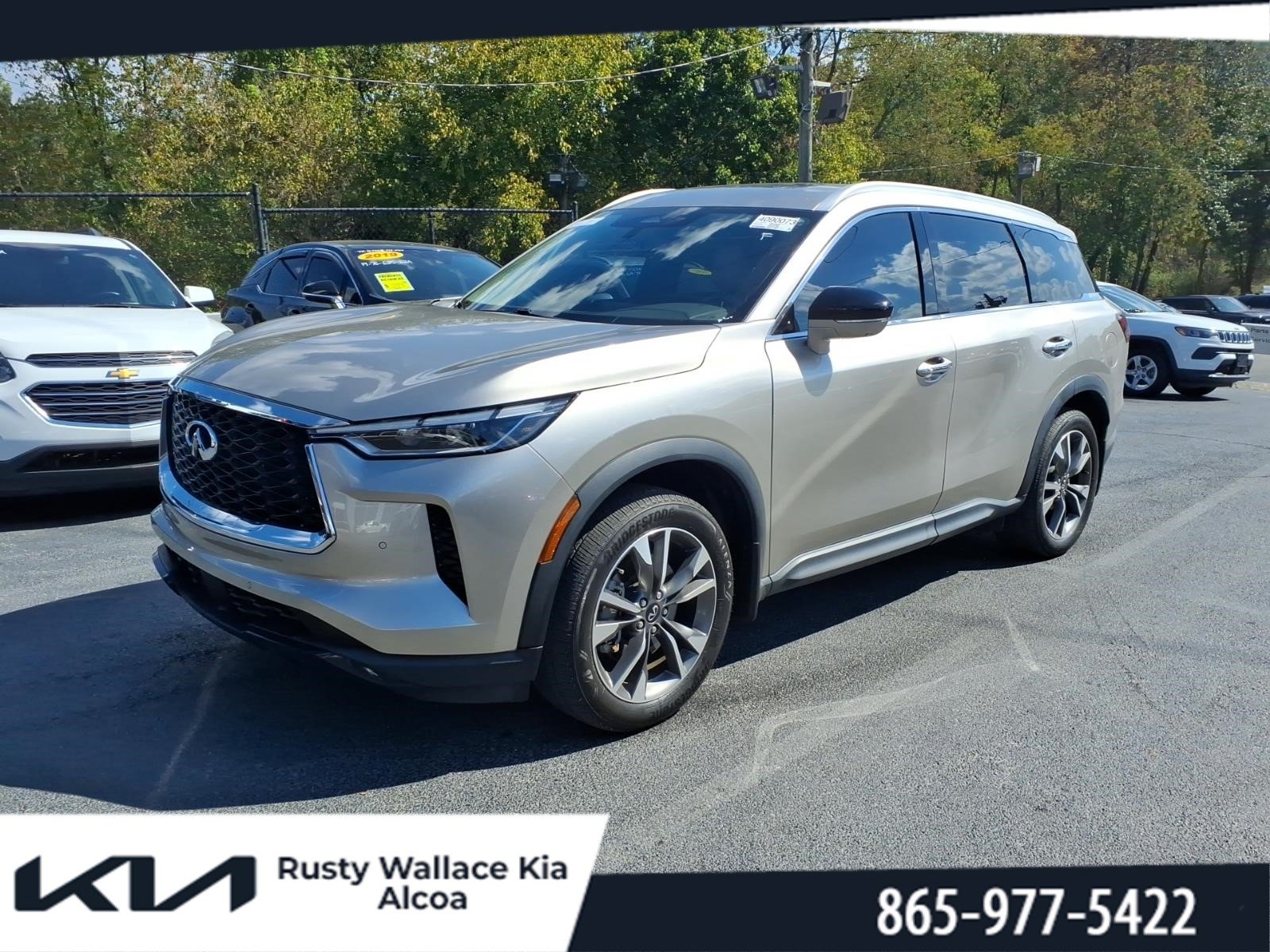 Used 2023 INFINITI QX60 Luxe w/ Cargo Package