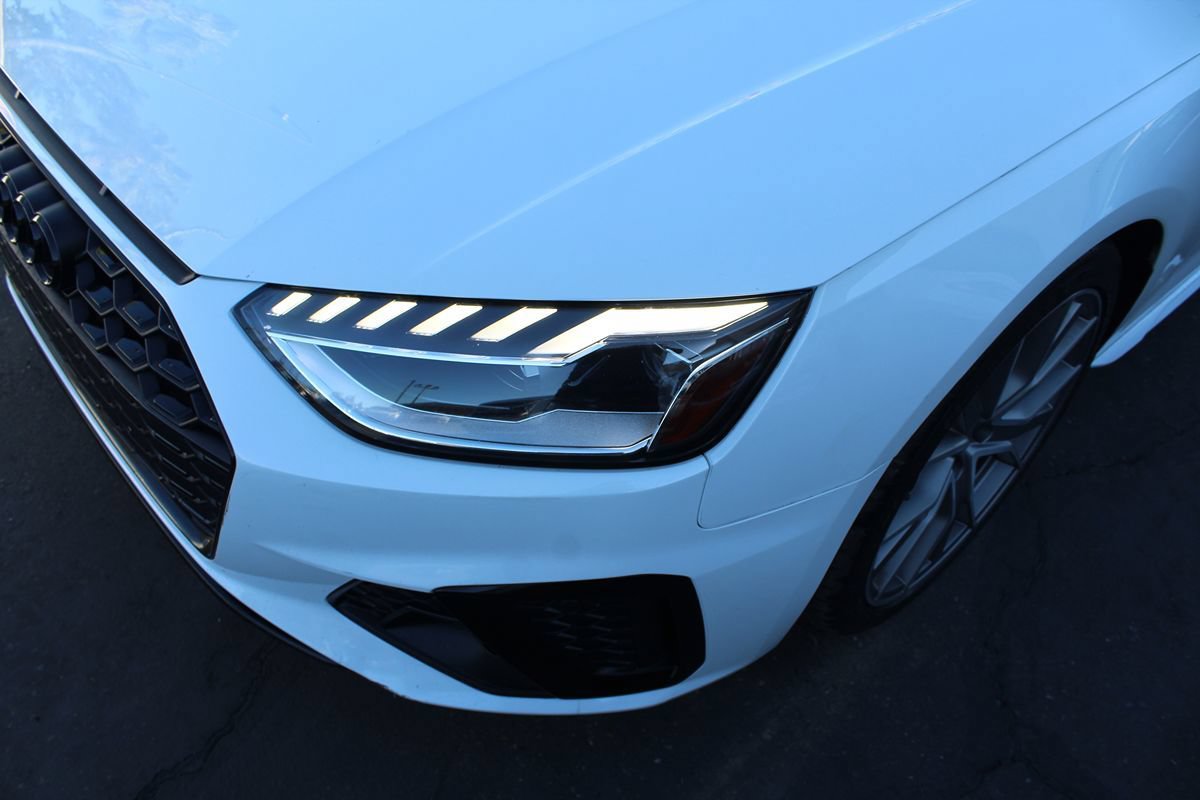 Used 2020 Audi S4 Premium Plus w/ Premium Plus Package AWD/4WD image 10