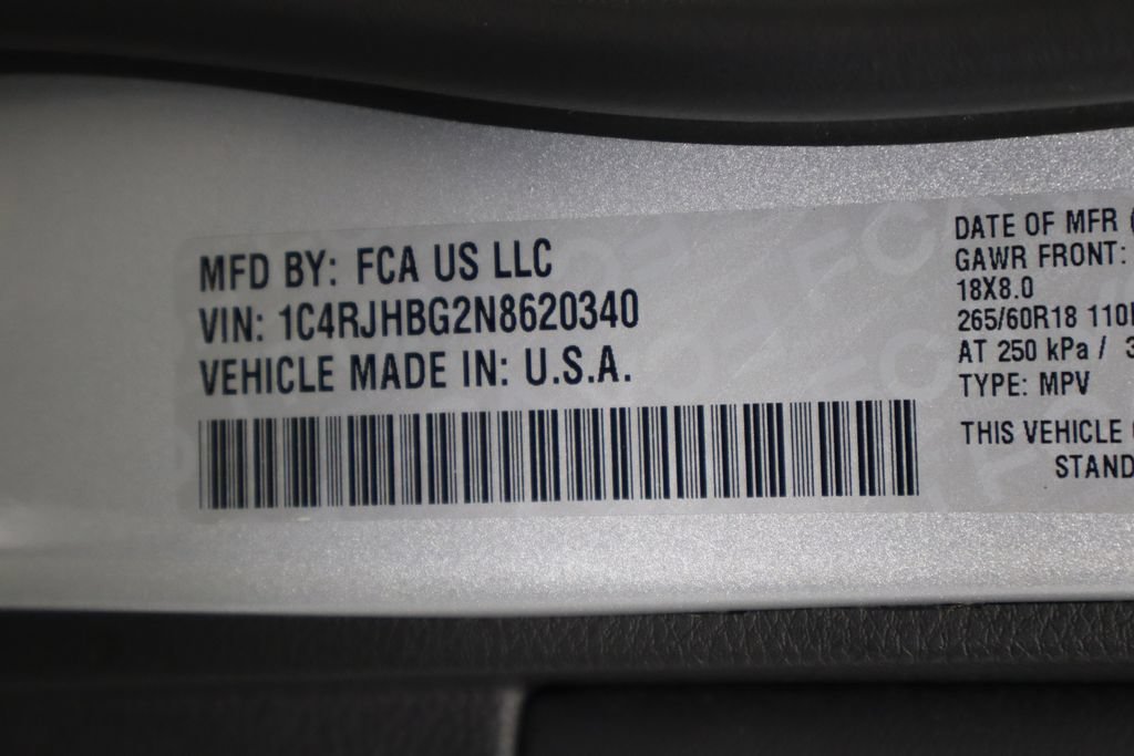 Used 2022 Jeep Grand Cherokee Limited AWD/4WD image 43