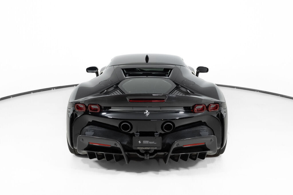 Used 2023 Ferrari SF90 Stradale AWD/4WD image 18