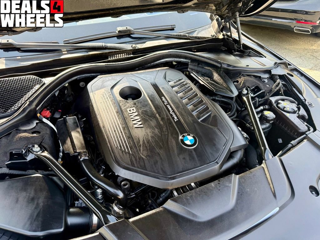Used 2017 BMW 740i RWD image 5