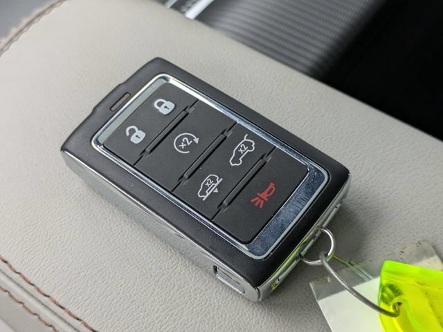 New 2026 Jeep Grand Wagoneer Summit w/ Rear Seat Video Group I AWD/4WD image 34
