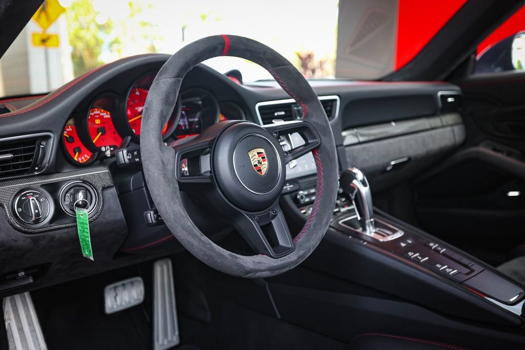 Used 2018 Porsche 911 GT2 RS RWD image 38