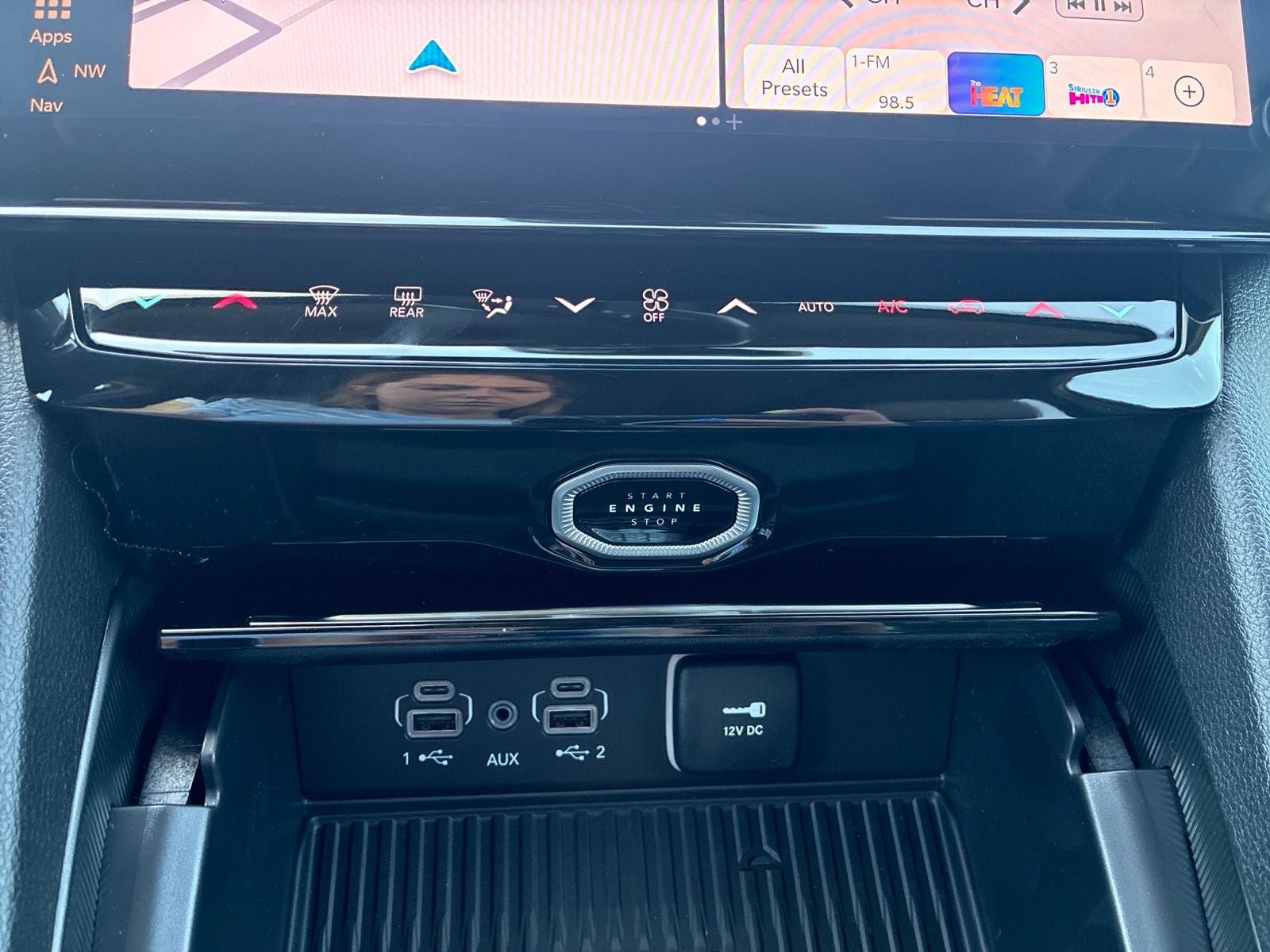 New 2026 Jeep Grand Cherokee Limited AWD/4WD image 24