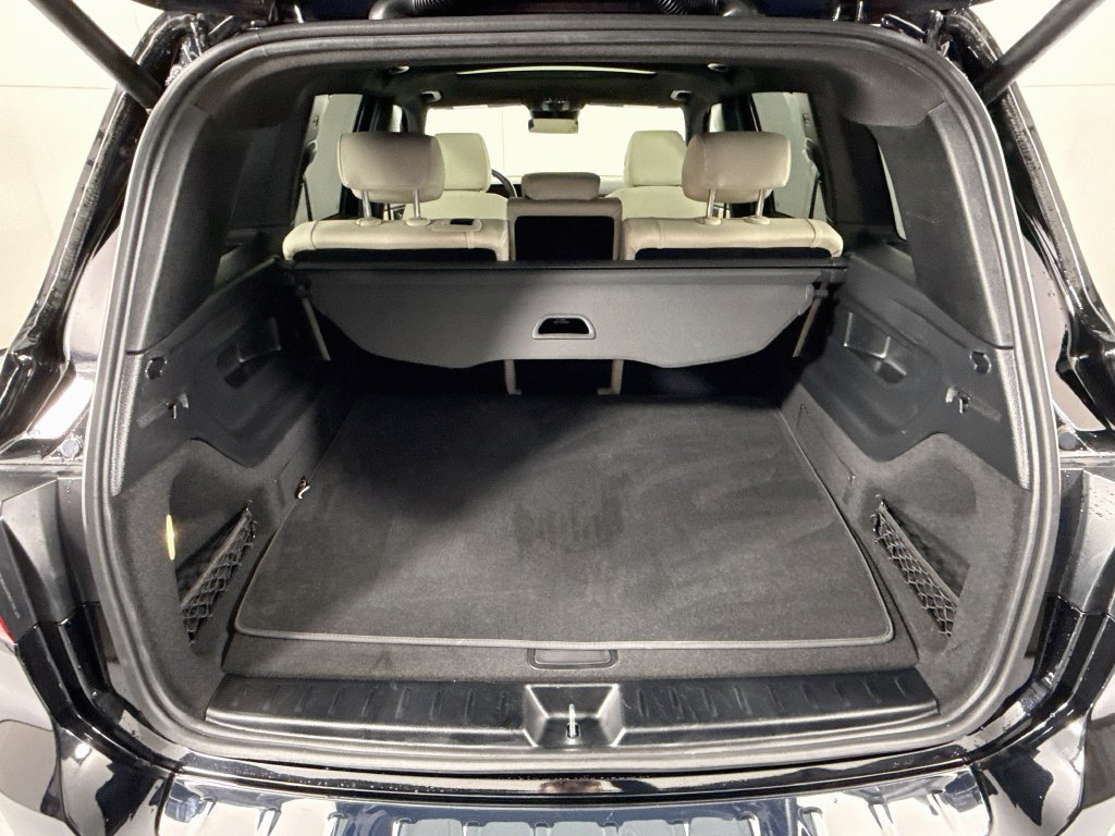 Used 2026 Mercedes-Benz GLB 250 image 28