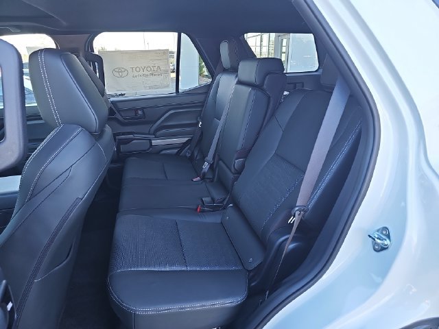 New 2026 Toyota 4Runner TRD Sport Premium AWD/4WD image 10