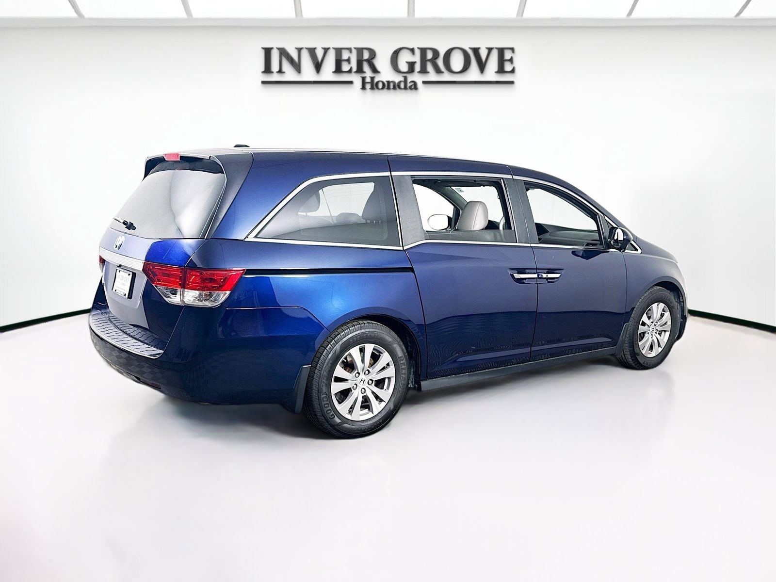 Used 2017 Honda Odyssey EX-L image 5