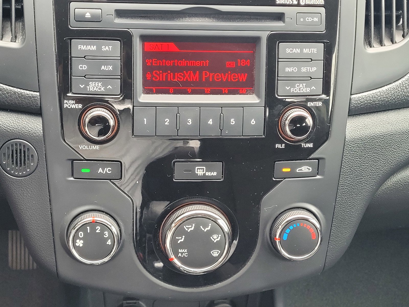 Used 2012 Kia Forte Koup EX image 24