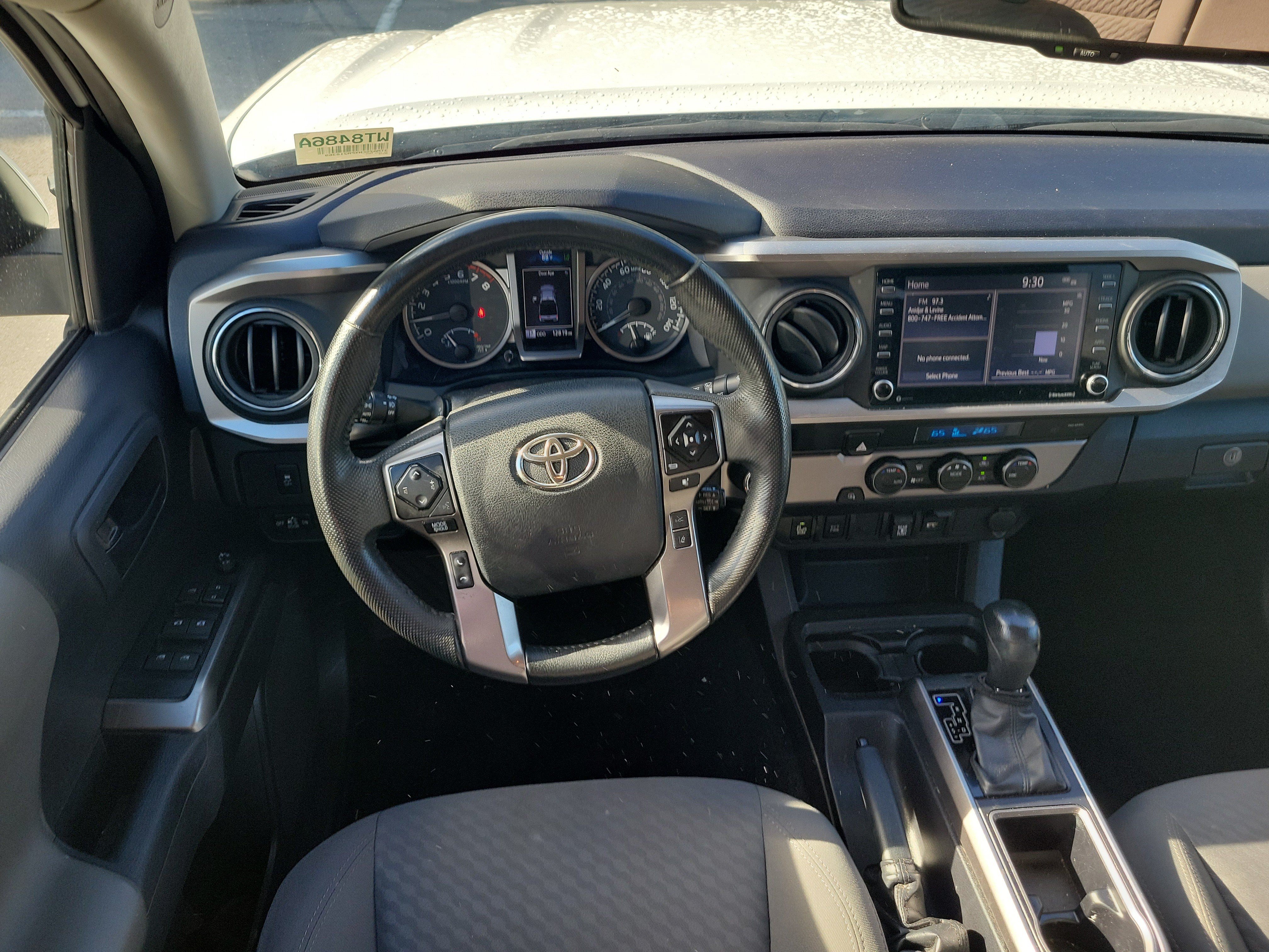 Used 2023 Toyota Tacoma SR5 w/ Technology Package RWD image 17
