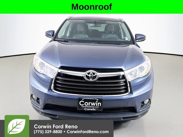 Used 2014 Toyota Highlander XLE image 2