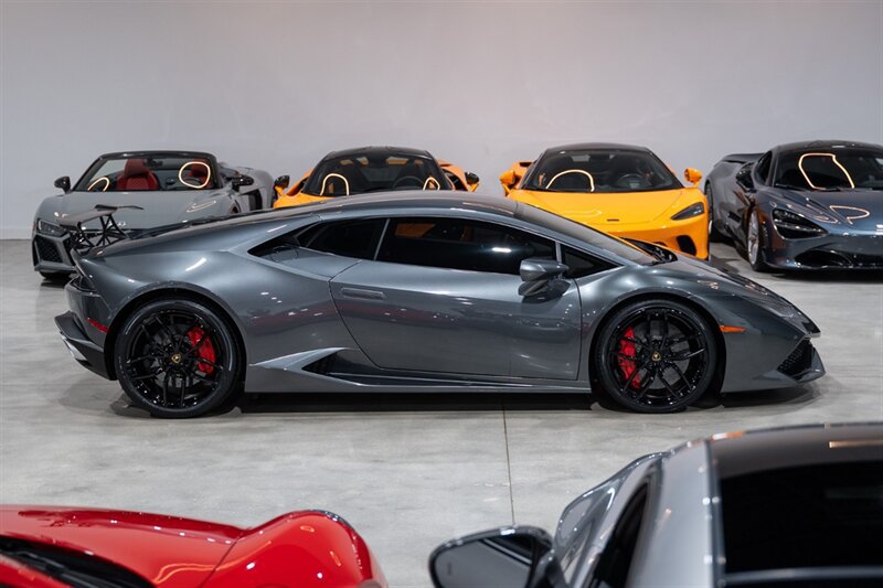 Used 2015 Lamborghini Huracan LP 610-4 AWD/4WD image 7
