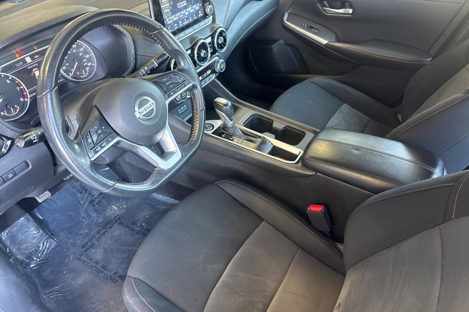Used 2023 Nissan Sentra SR w/ Midnight Edition Package FWD image 9