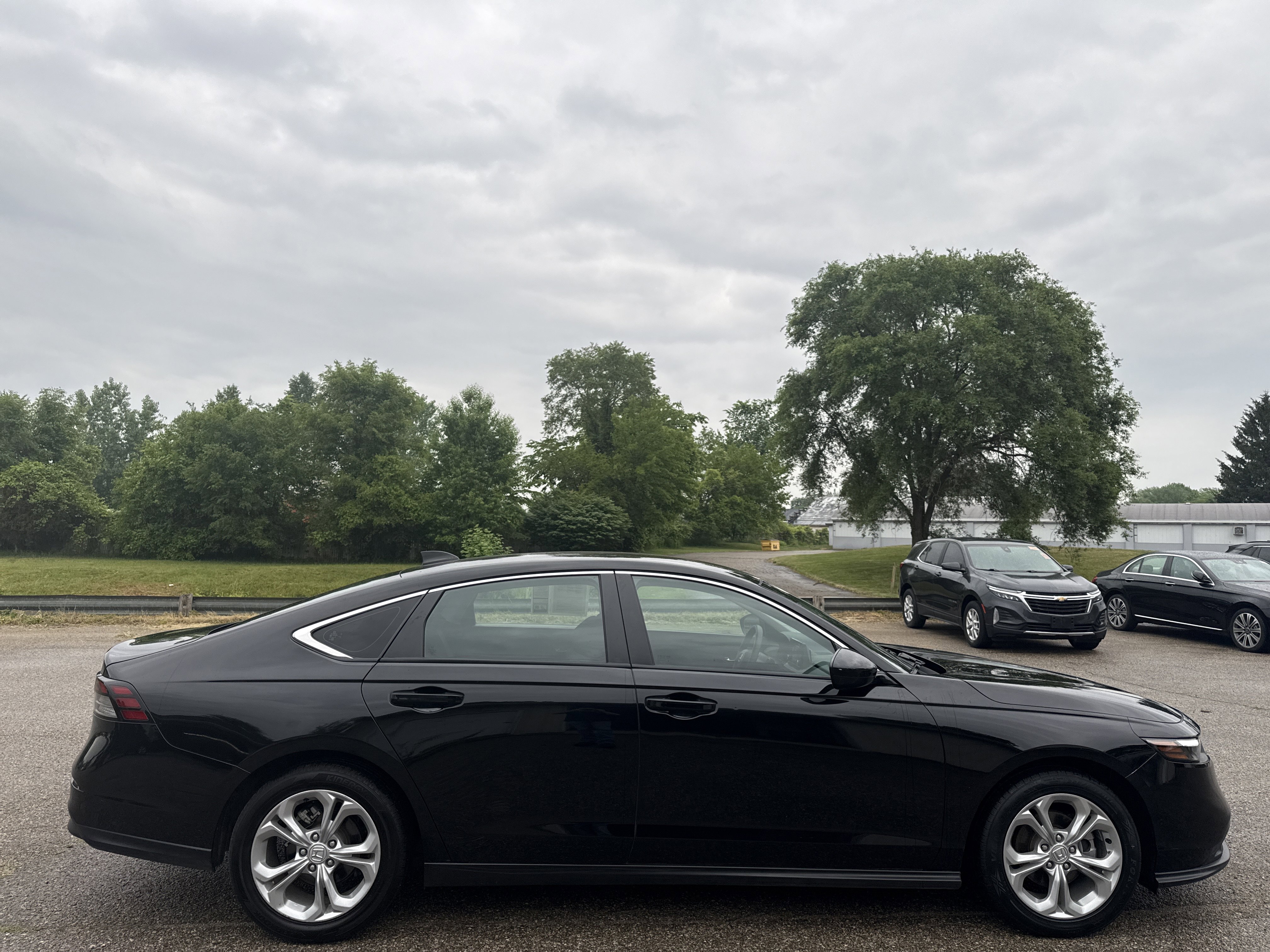 Used 2024 Honda Accord LX image 2
