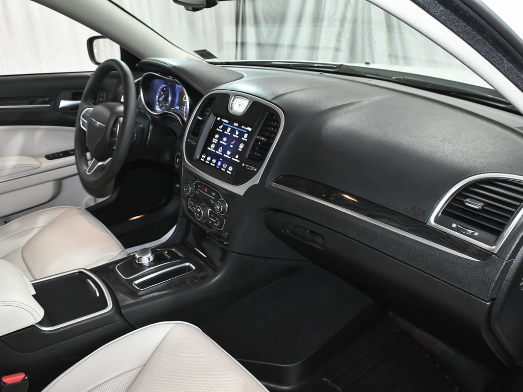 Used 2023 Chrysler 300 Touring L w/ Comfort Group AWD/4WD image 56