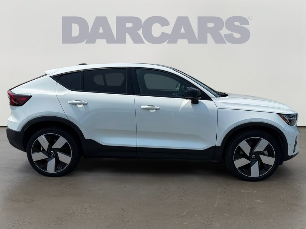 Certified 2023 Volvo C40 P8 Recharge Plus AWD/4WD image 8