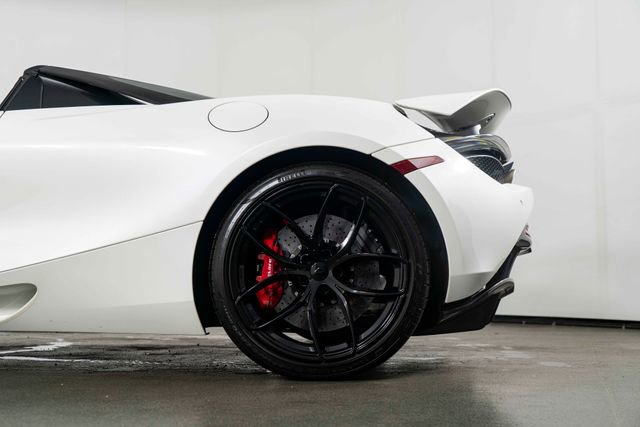 Used 2020 McLaren 720S Luxury RWD image 17