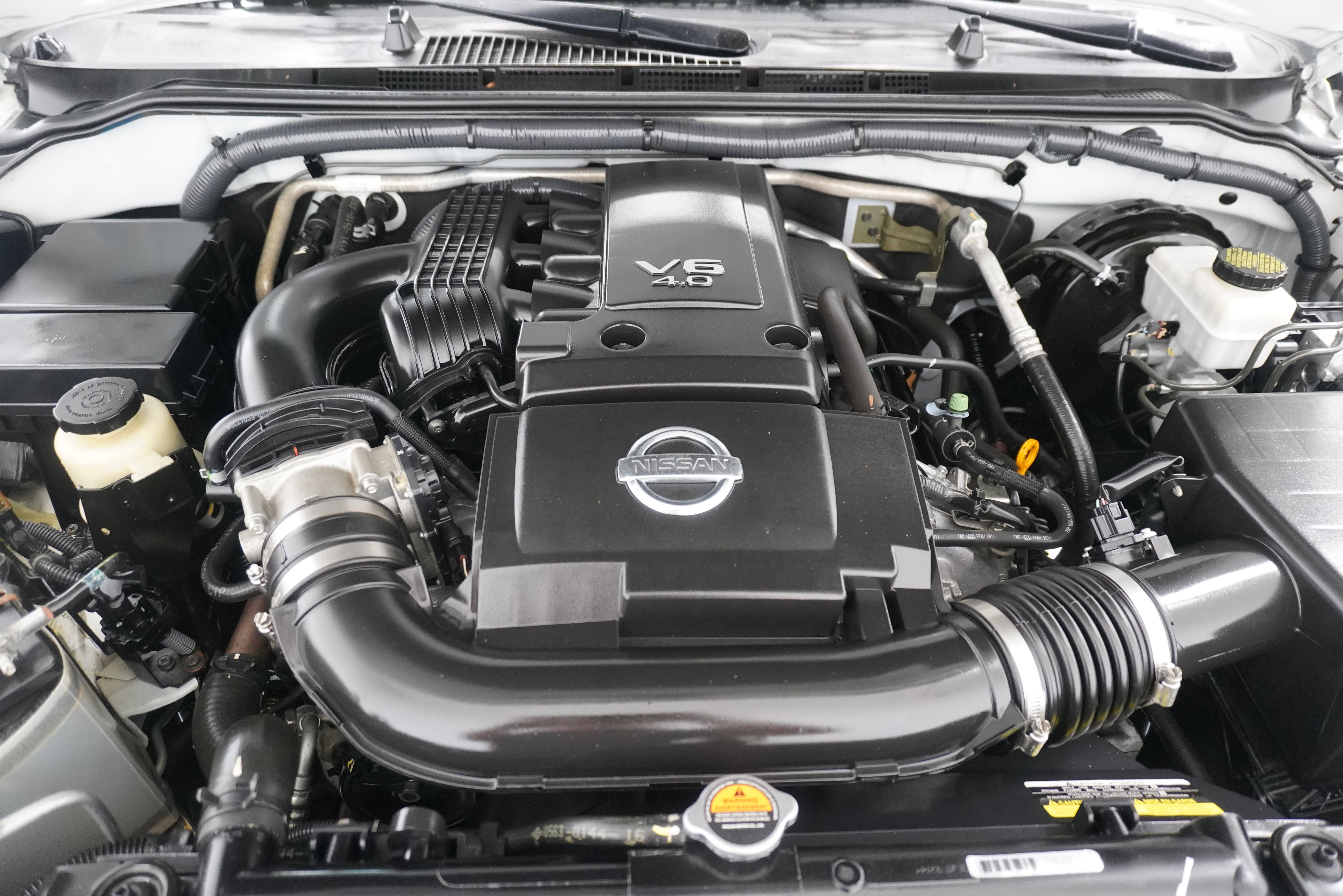 Used 2013 Nissan Frontier SL image 31