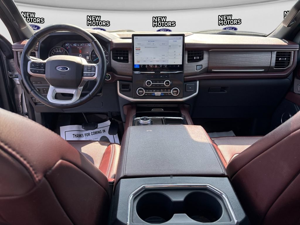 Used 2022 Ford Expedition Limited AWD/4WD image 11