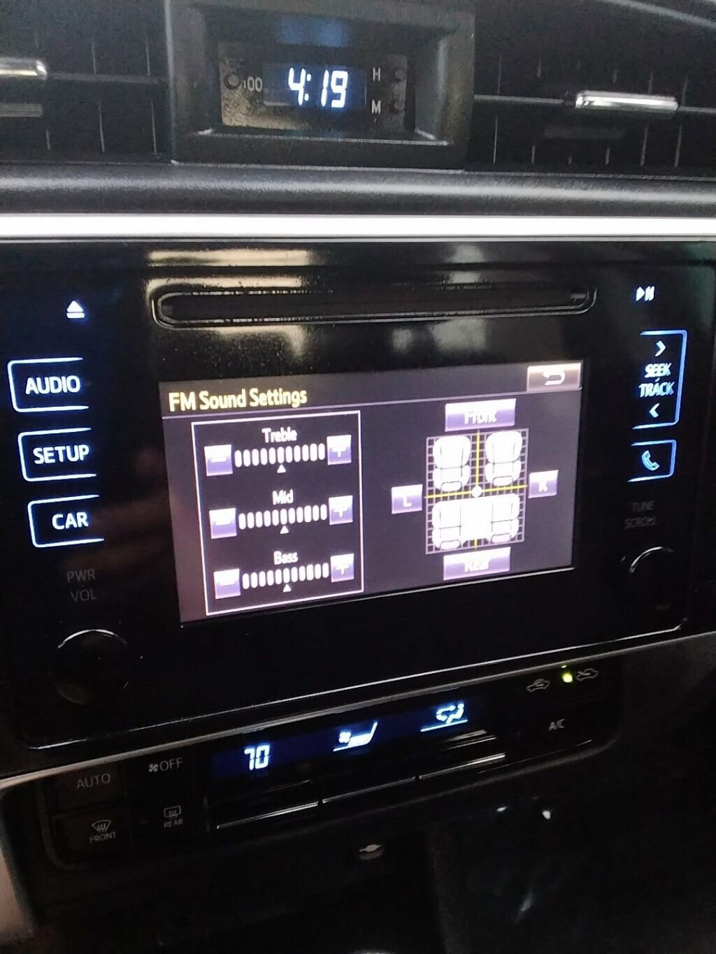 Used 2019 Toyota Corolla LE FWD image 15
