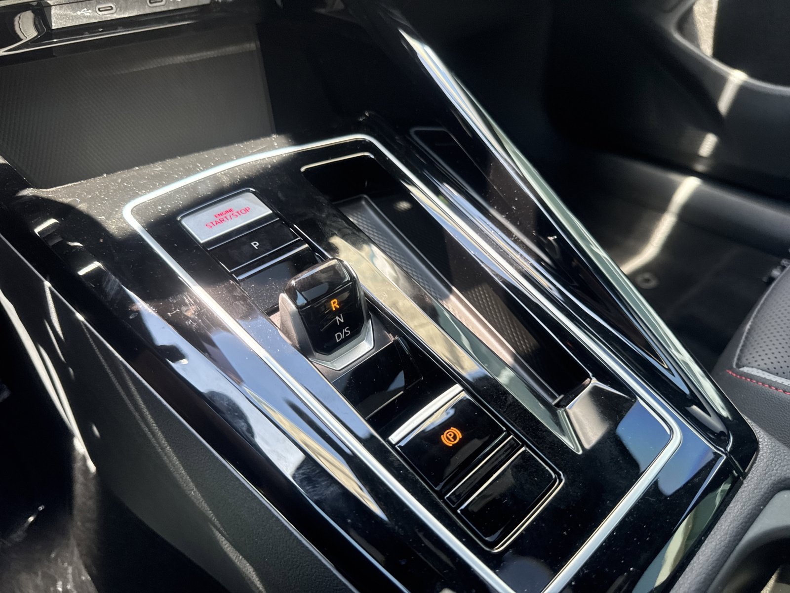 New 2026 Volkswagen GTI SE FWD image 28