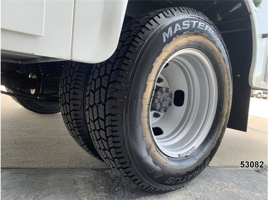 Used 2022 Ford F350 XL w/ Power Equipment Group RWD image 22