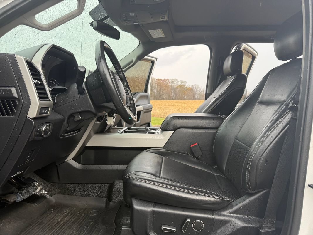 Used 2019 Ford F250 Lariat w/ Chrome Package image 13