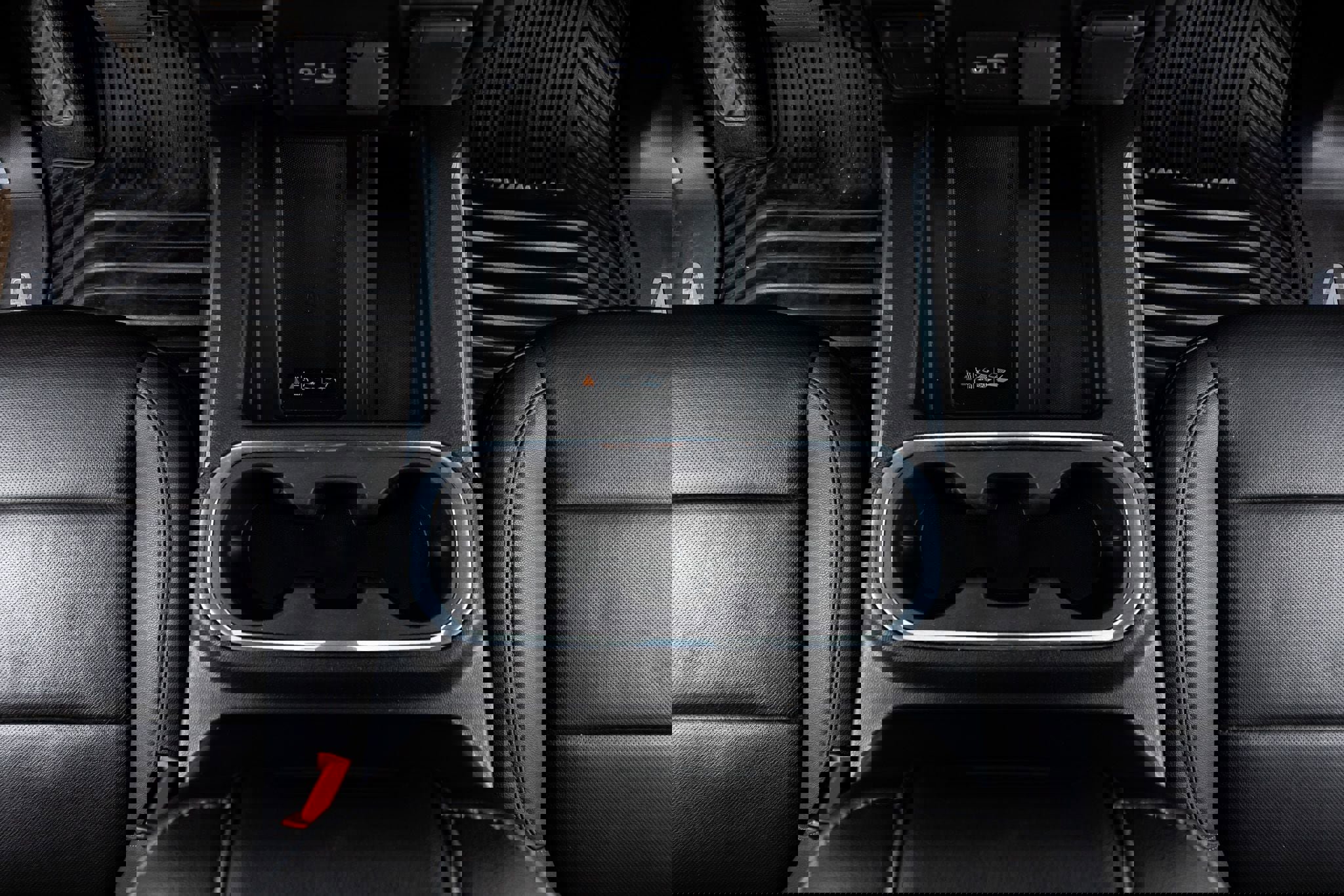 Used 2022 Chevrolet Silverado 2500 LTZ w/ LTZ Plus Package image 28