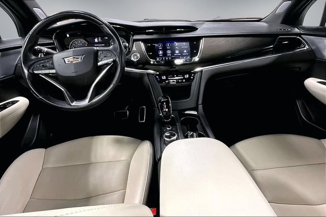 Used 2023 Cadillac XT6 Sport AWD/4WD image 9