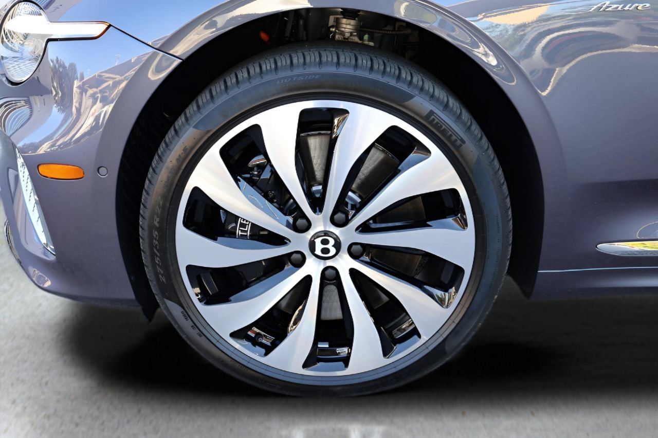 Used 2026 Bentley Continental GTC AWD/4WD image 6